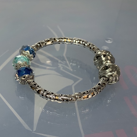 FILIGREE BANGLE 5.5cm diameter fits 6” wrist - Picture 2 of 6